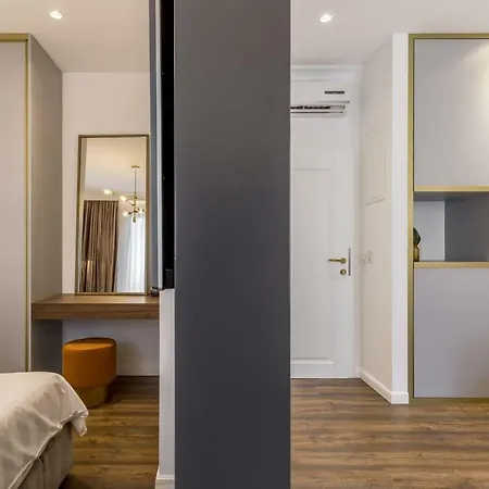 Nephelae Boutique Πανσιόν