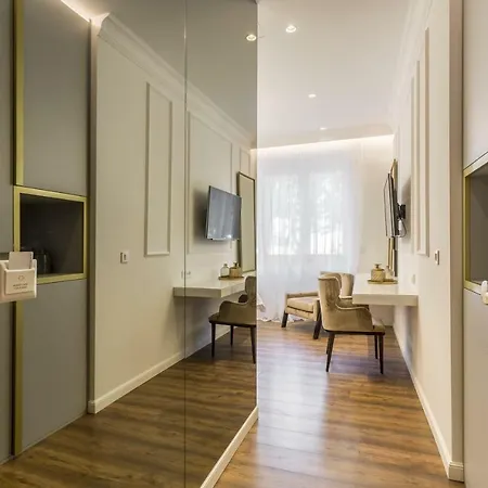 Nephelae Boutique Πανσιόν 4*