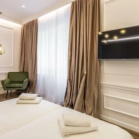 Nephelae Boutique 4* سبليت